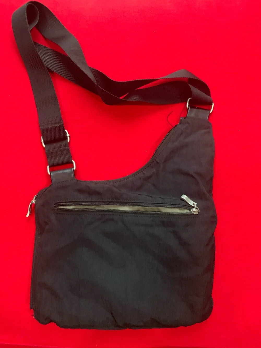 Baggallini Black Crossbody Sling Travel Bag Purse
